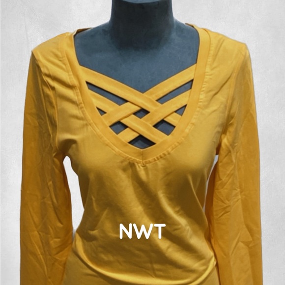 Size large bundle - Picture 3 of 3